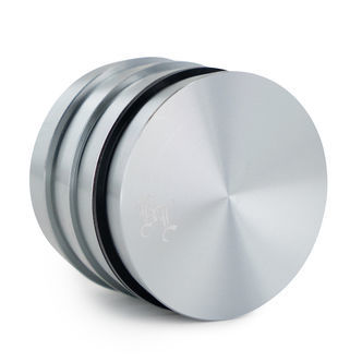 Metalgrinder Black Leaf Stacked