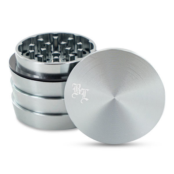 Metalgrinder Black Leaf Stacked