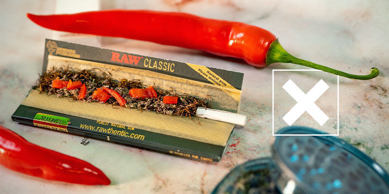 Bør du ryge stærke chili sammen med cannabis? Bør du ryge stærke chili sammen med cannabis?