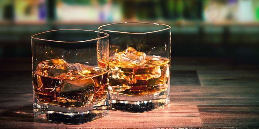 Tag et shot whisky Have A Shot Of Whiskey