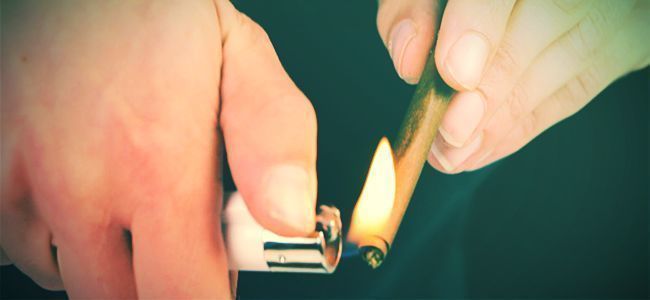 BAG BLUNTEN OG TÆND OP
