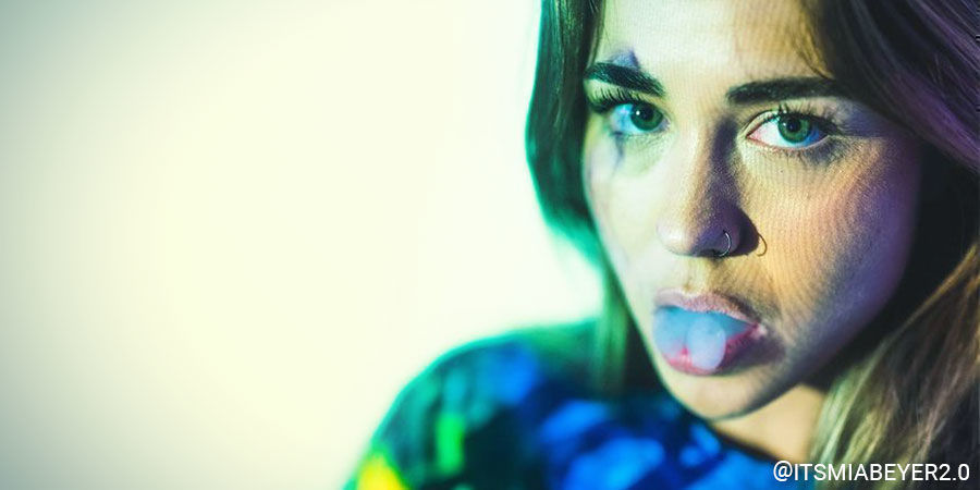 @Itsmiabeyer2.0 Top kvindelige cannabisinfluencere på Instagram: @Itsmiabeyer2.0