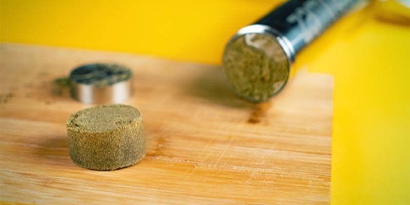 Pres kief for at lave hash Press Kief To Make Hash