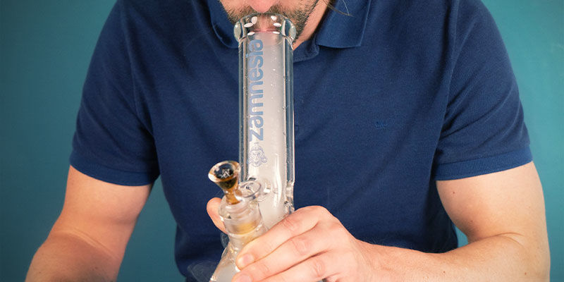 Bongs Giver Kæmpe Sug Bongs Provide Huge Hits