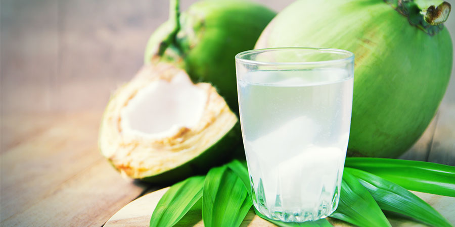 Hvad er kokosvand? WHAT IS COCONUT WATER cannabis