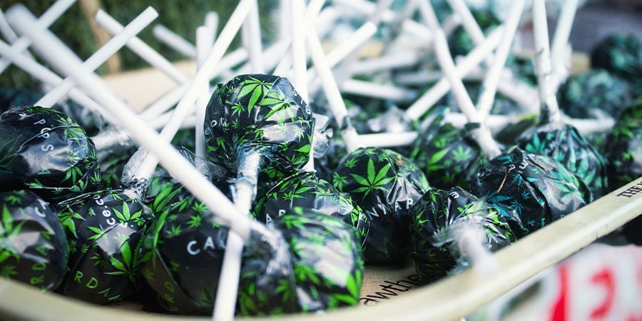 Hvad er cannabis-slikkepinde Hvad er cannabis-slikkepinde