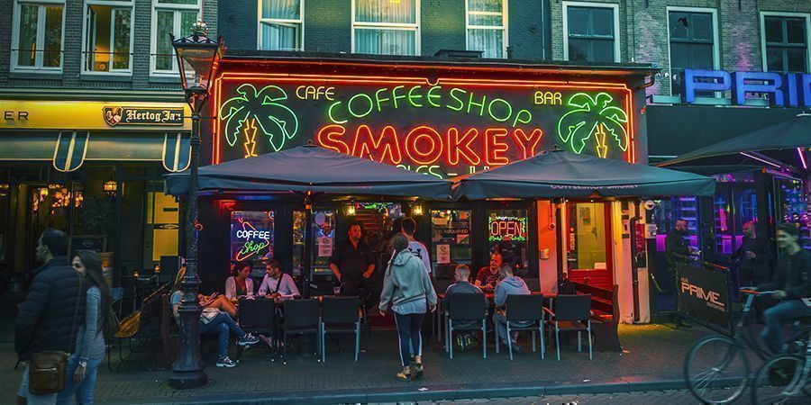 Amsterdams coffeeshops Amsterdams smoke spots: Coffeeshops