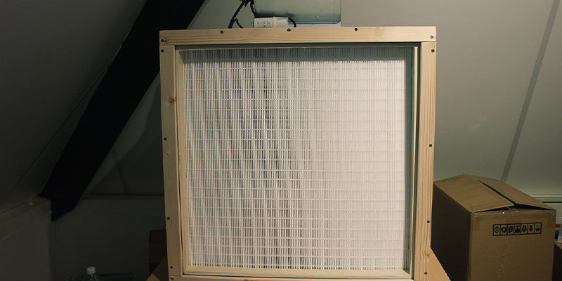 Laminar flow-hood Laminar flow-hood