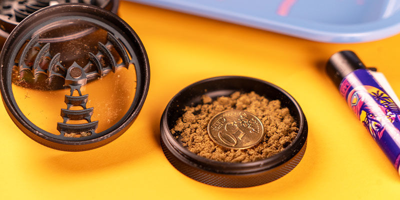 Prøv at lægge en mønt i din grinder Prøv at lægge en mønt i din grinder