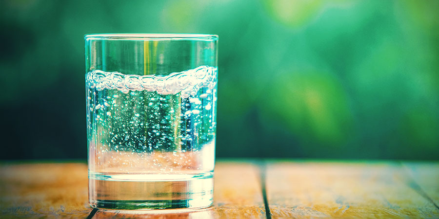 Bong Water Alternatives: Sparkling Water Bong Water Alternatives: Sparkling Water