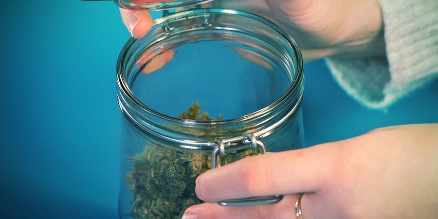 opbevaring af cannabis