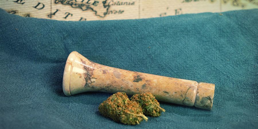 Typer af cannabis-piber: Chillum