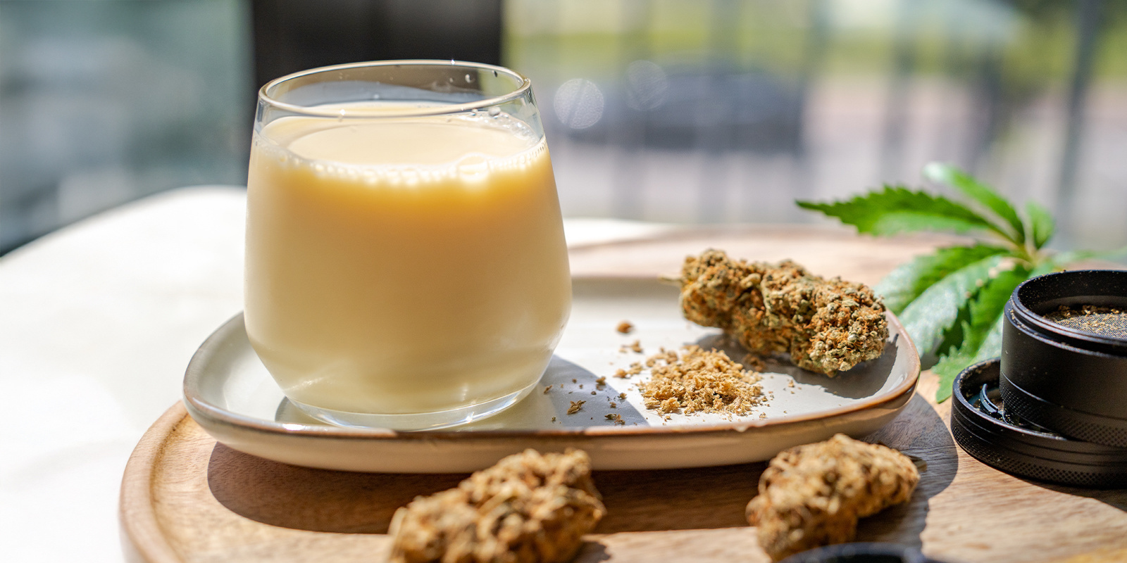 Trin 1: Lav din cannabismælk Trin 1: Lav din cannabismælk