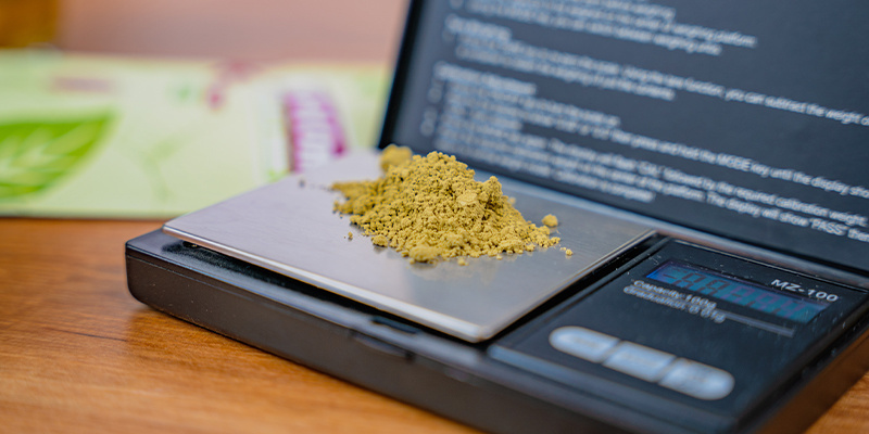Sådan doserer og indtager du kratom-te Sådan doserer og indtager du kratom-te