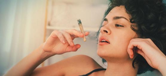 Sådan bruger du cannabis til at forbedre din søvn